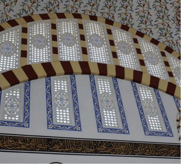 Yarım Vitray Pencere